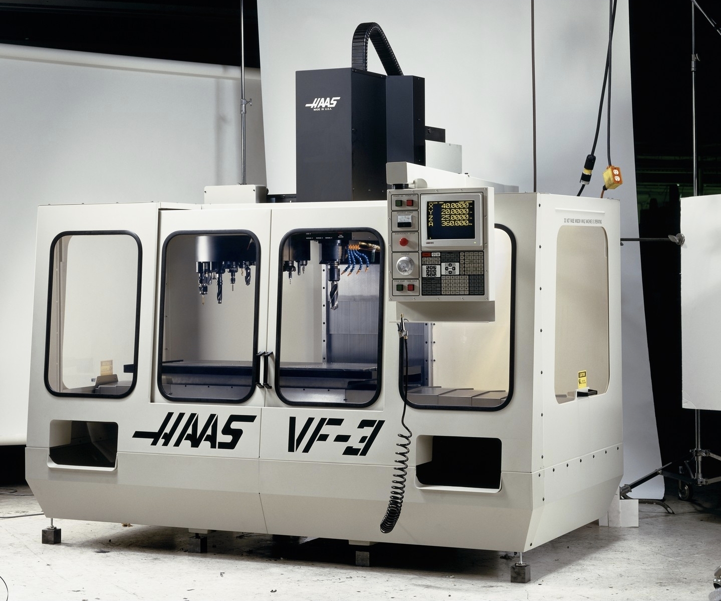 Haas VF-3 CNC machine for machining service